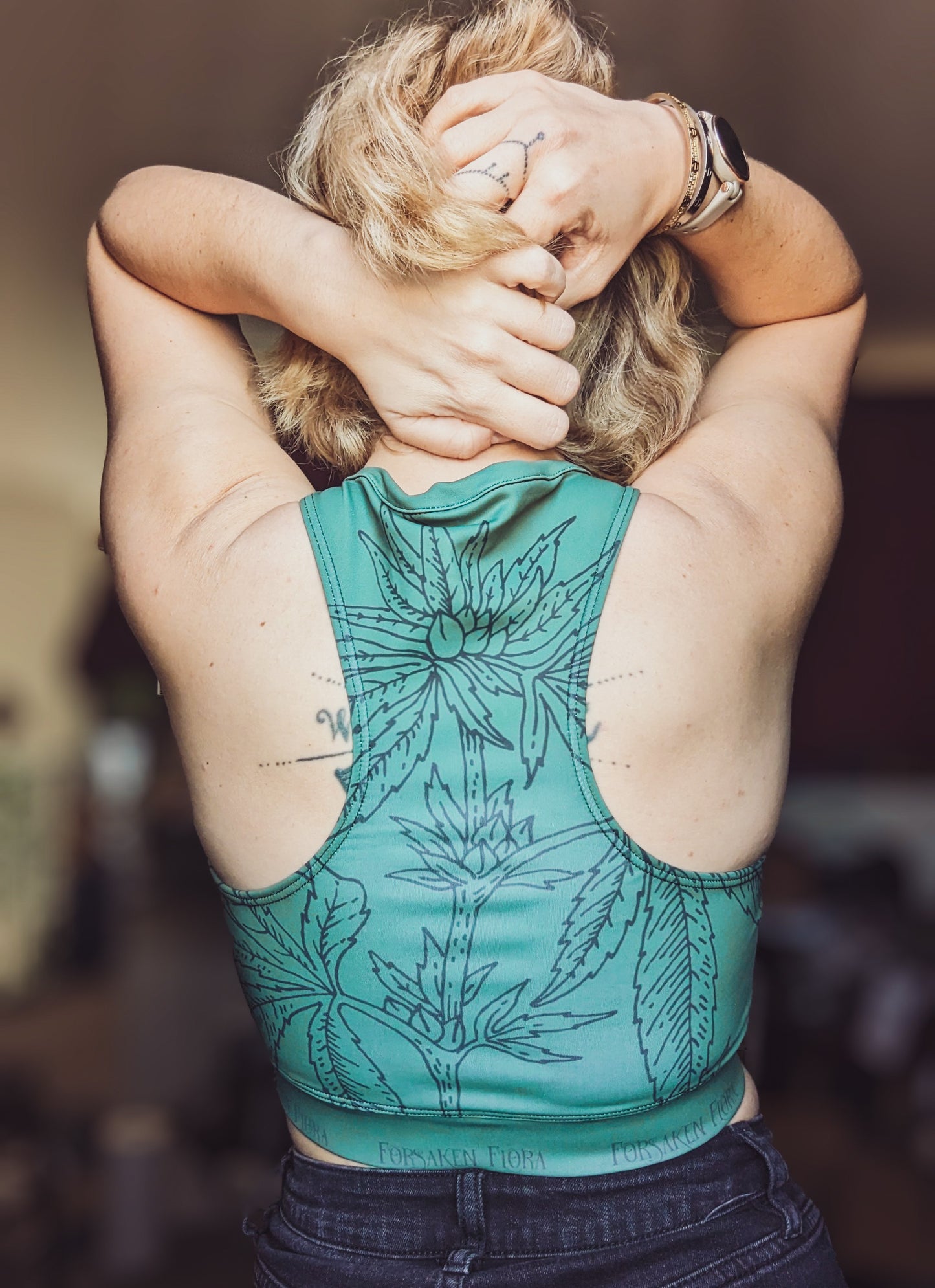 Zip Flora Sports Crop